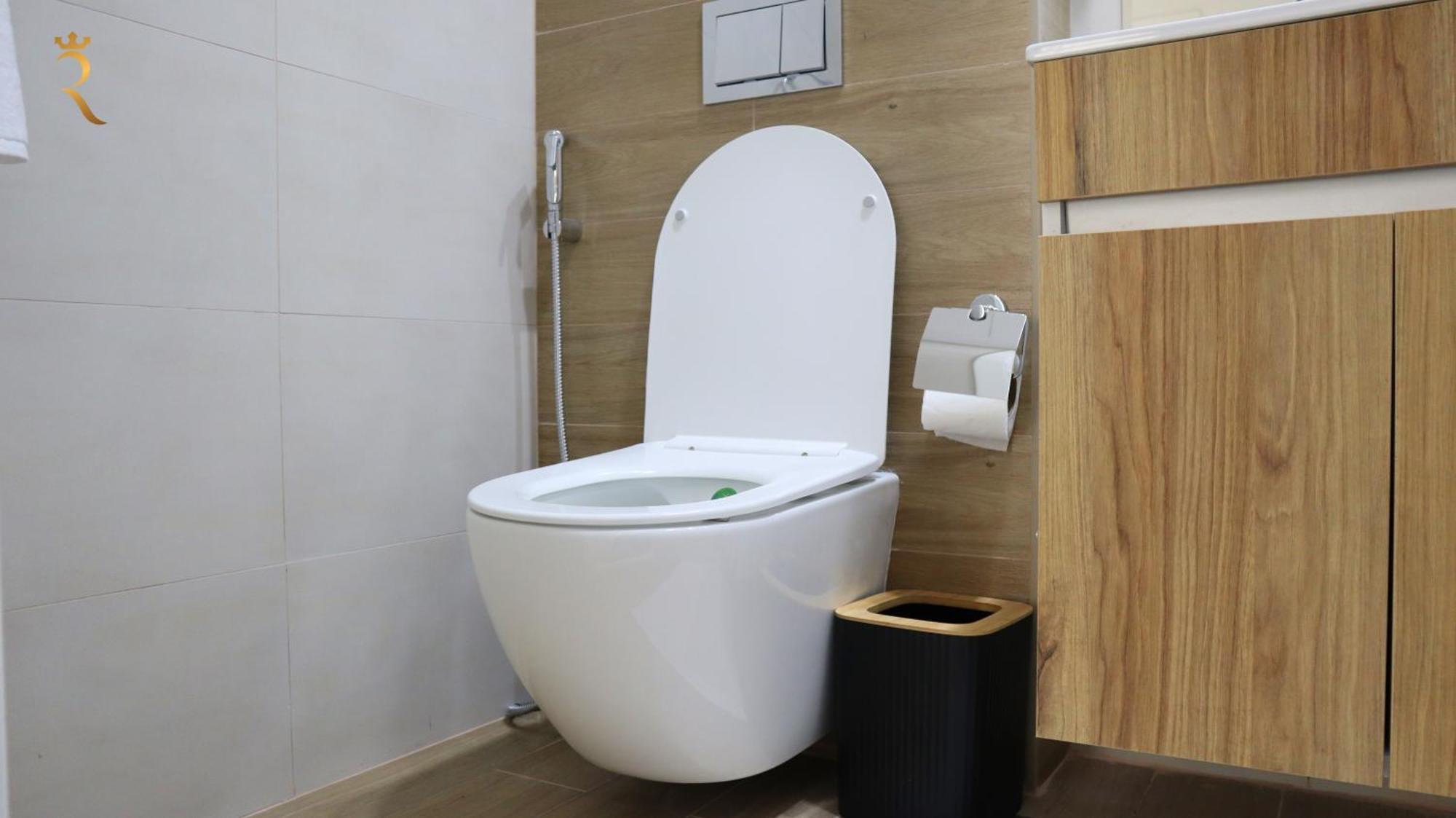 Aurora Your 2br Duplex Transit In Masdar Apartment *